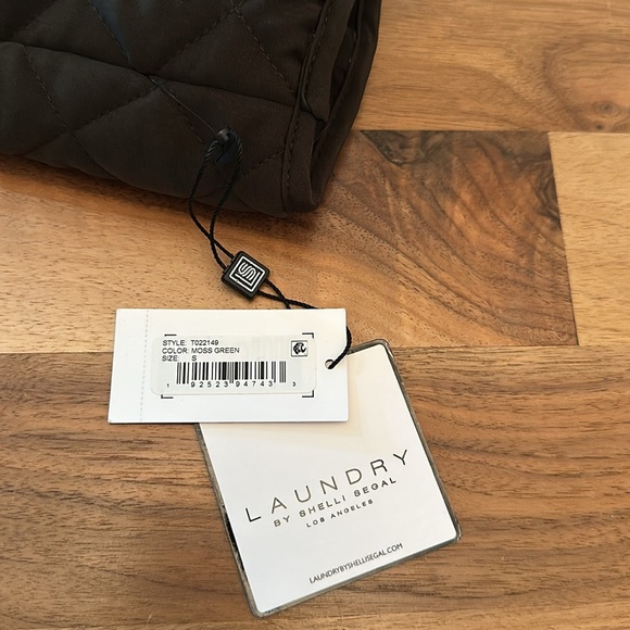 NWT (s) Laundry by Shelli Segal - Picture 2 of 7